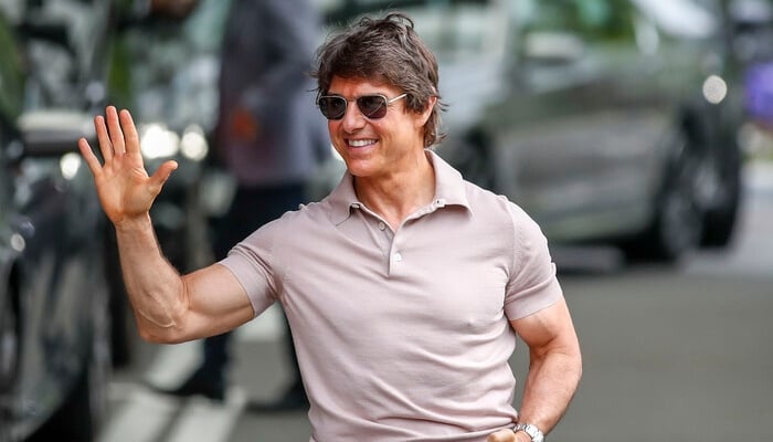 Tom Cruise wows fans in South Korea as he promotes ‘Top Gun: Maverick’
