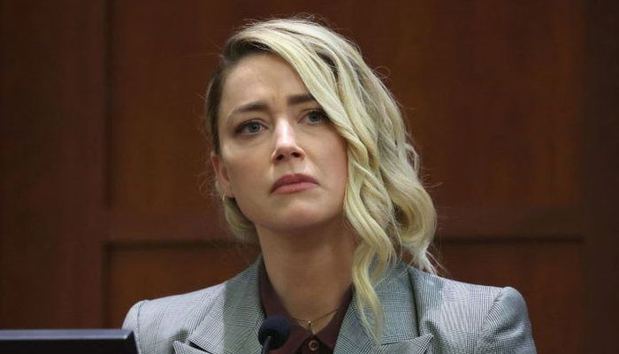 Amber Heard wrote her therapy notes? Internet users spot suspicious clues