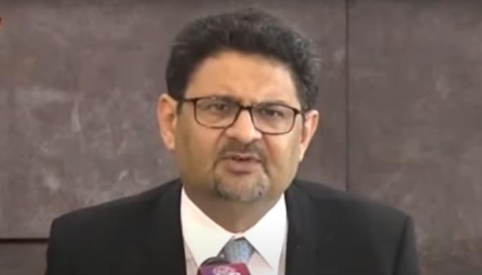 Finance Minister Miftah Ismail addresses press conference in Islamabad on June 23, 2022. — Geo News