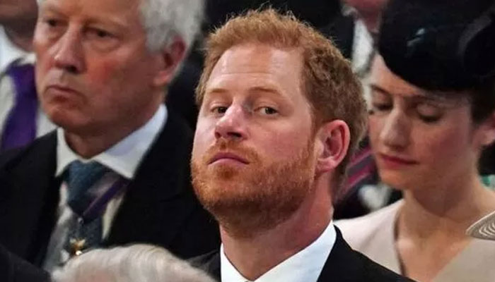 Prince Harry strained his neck to get desperate approval of Prince William: Expert