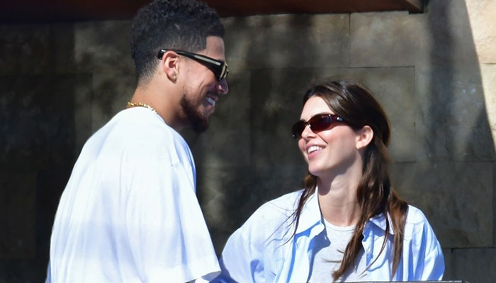 Kendall Jenner, Devin Booker spotted flirting in Malibu (Picture Credits: E! News)