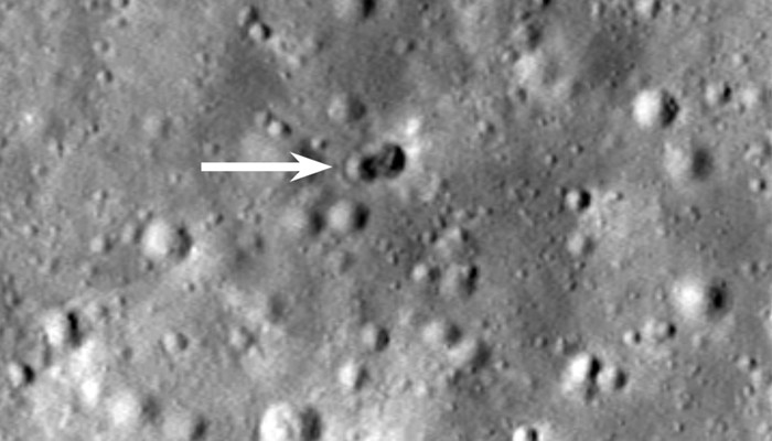 نامعلوم اصل سے پراسرار راکٹ چاند سے ٹکرا گیا: ناسا