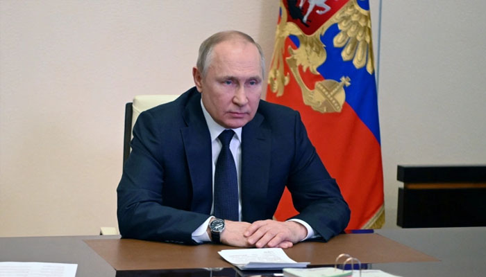 Putin memerintahkan Rusia untuk terus berjuang setelah kota utama Ukraina jatuh