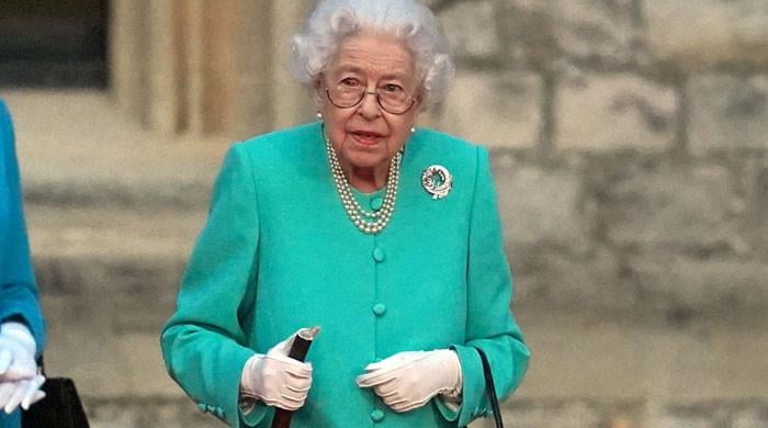 Queen should 'step down' as her duties scaled back after health fears