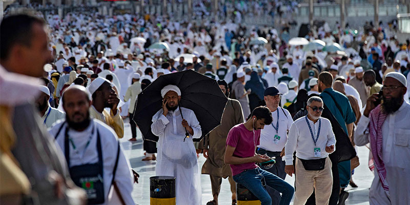 Muslim pilgrims arrive outside the Grand Mosque in Saudi Arabia´s holy city of Mecca on July 5. — AFP