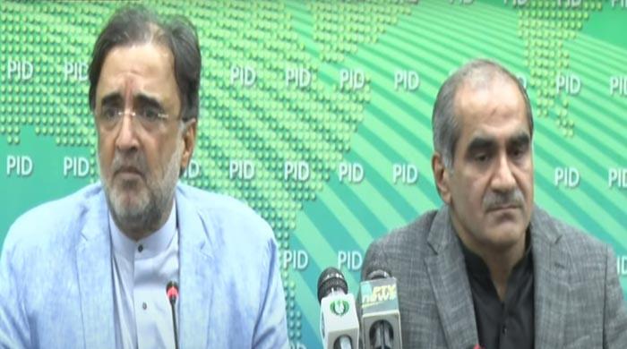 Saad Rafique announces 30% reduction in railway fares on Eid ul Adha