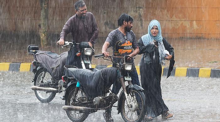 PMD forecasts more rains for Karachi 