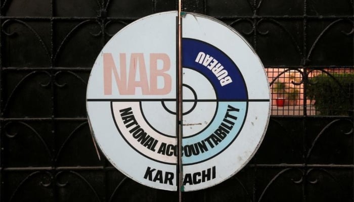 13 petugas NAB dipindahkan termasuk para pemimpin PML-N yang menyelidiki: sumber