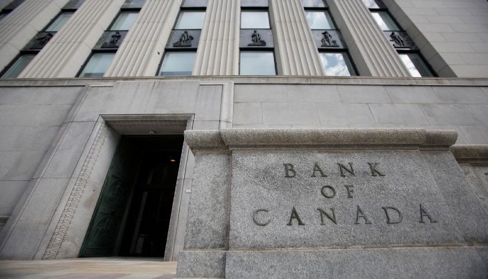 A sign is pictured outside the Bank of Canada building in Ottawa, Ontario, Canada, May 23, 2017. Photo—REUTERS/Chris Wattie