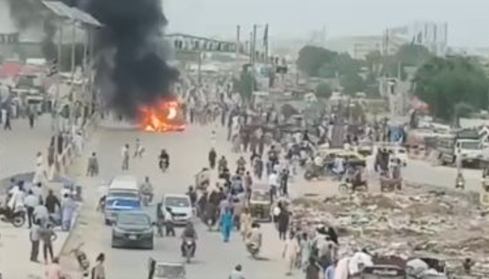 Protests break out at Karachi's Sohrab Goth after boy murdered in Hyderabad