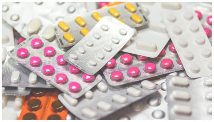 427606 082705 updates