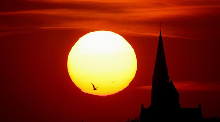l_427808_065015_updates.jpg