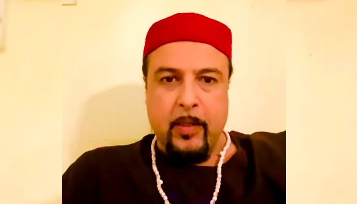 Singer Salman Ahmed. Photo—screen grab from a video posted by Salman Ahmed on Twitter