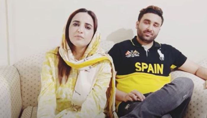 Pakistani TikTok star Hareem Shah (L) and her husband Syed Bilal Shah. — Screengrab