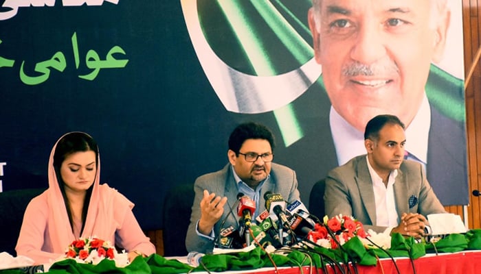 Finance Minister Miftah Ismail addressing a press conference in Islamabad, on July 16, 2022. — PID