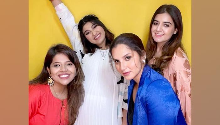 Indian tennis ace Sania Mirza poses with her sister and friends. — Instagram/mirzasaniar