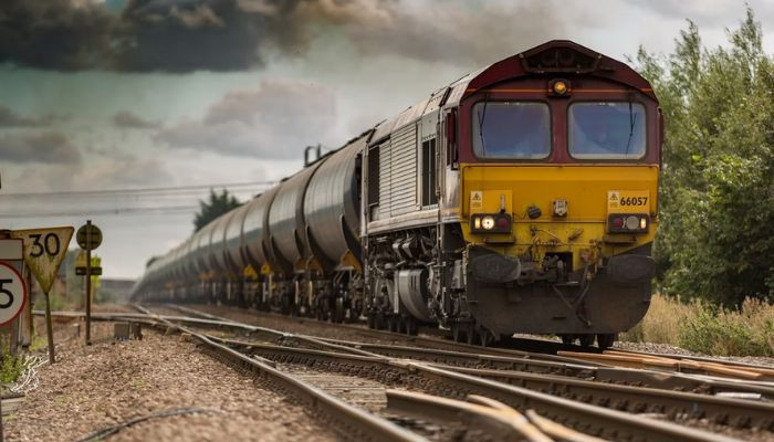 World's first train to capture CO2 from air might be on its way - Vimarsana News