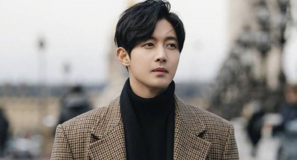 Kim Hyun Joong cautiously waiting to welcome a child