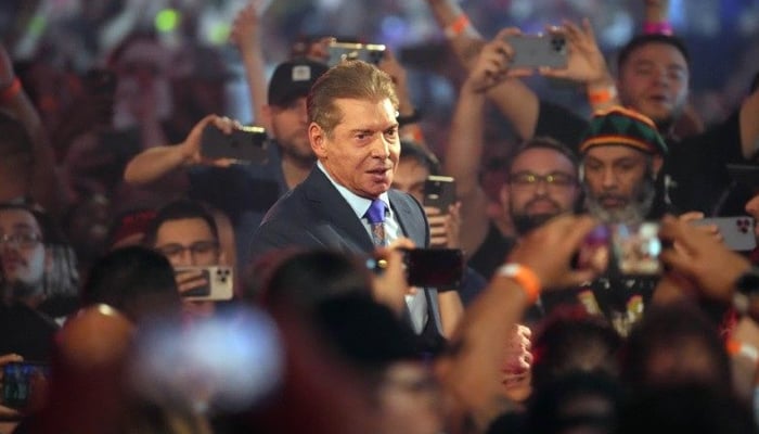 Kepala WWE Vince McMahon akan pensiun di tengah penyelidikan atas klaim pelanggaran