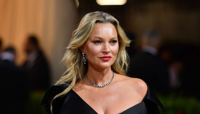 Johnny Depp’s ex Kate Moss jokes shes always loved coke
