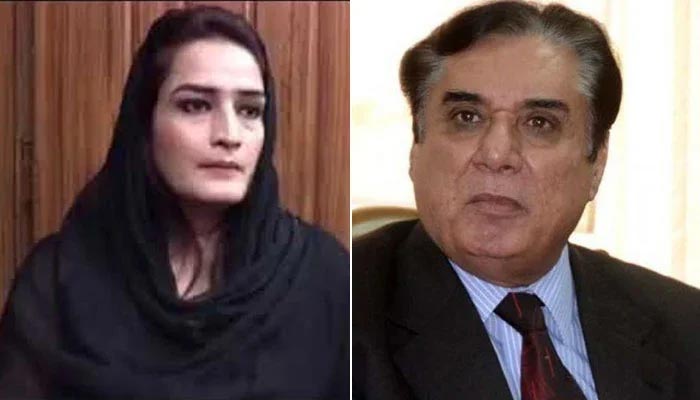 Tayyaba Gul (L) and former NAB chairman Javed Iqbal. — Twitter