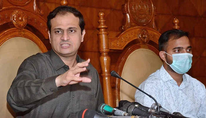 Administrator Karachi Murtaza Wahab addressing a press conference at the Sindh Assembly, on July 5, 2021. — APP/File