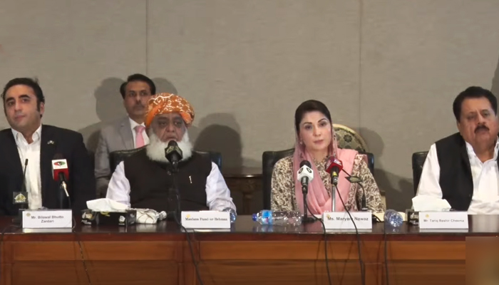 Foreign Minister Bilawal Bhutto-Zardari (L), JUI-F chief Maulana Fazlur Rehman, PML-N Vice President Maryam Nawaz and federal minister Tariq Basheer Cheema holding a joint press conference in Islamabad on Monday, July 25, 2022. — Screengrab via PTV News Live