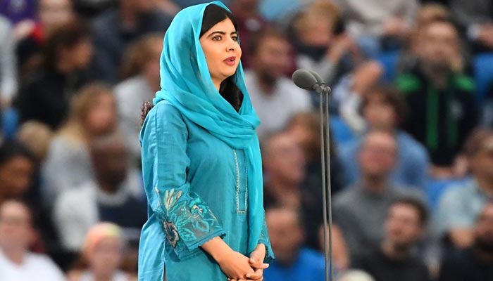 Pakistani activist Malala Yousafzai delivering speech during Commonwealth Games opening ceremony. —Twitter/ Birmingham 2022/birminghamcg22