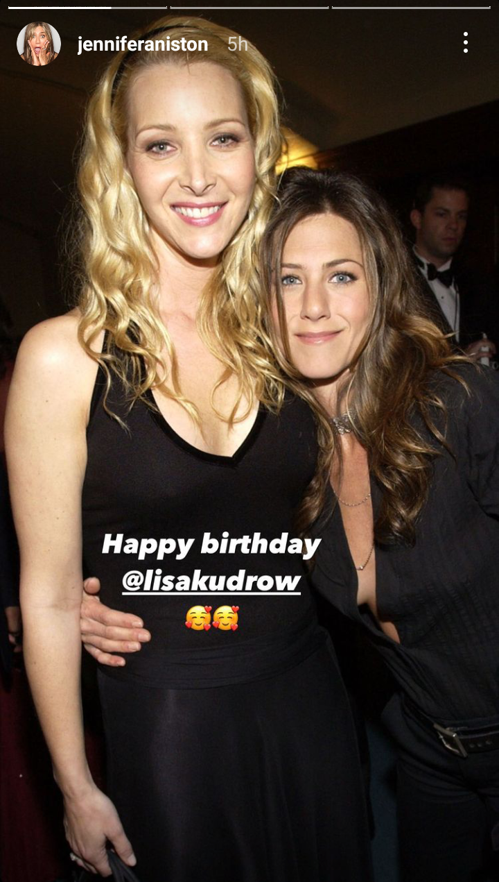 Jennifer Aniston mengucapkan selamat ulang tahun kepada lawan main ‘Friends’ Lisa Kudrow