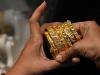 Gold prices slip in Pakistan as govt affirms economic growth