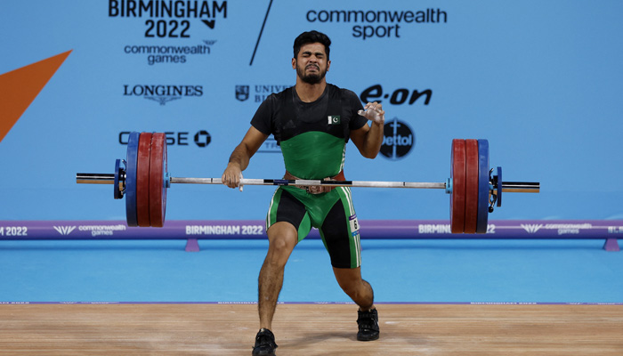 Commonwealth Games - Weightlifting - Mens 81kg - Final - The NEC Hall 1, Birmingham, Britain - August 1, 2022 Pakistans Haider Ali during a failed lift. -REUTERS