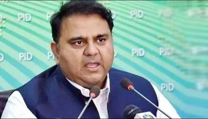 PTI leader Chaudhry Fawad Hussain addressing a press conference. Photo: PID/ file