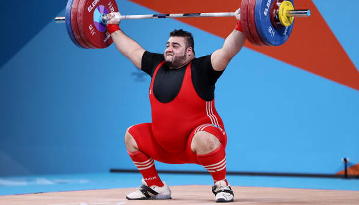 Weightlifter Nooh Dastagir Butt. photo provided by reporter