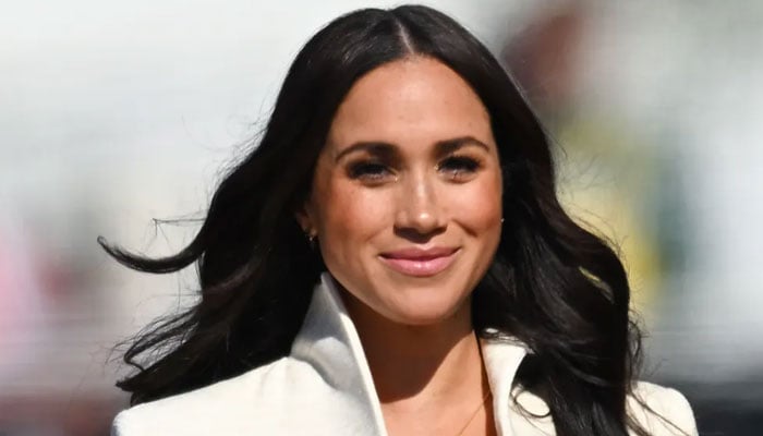 Meghan Markle accused of ‘mocking the Queen’ with ‘publicity stunt!’