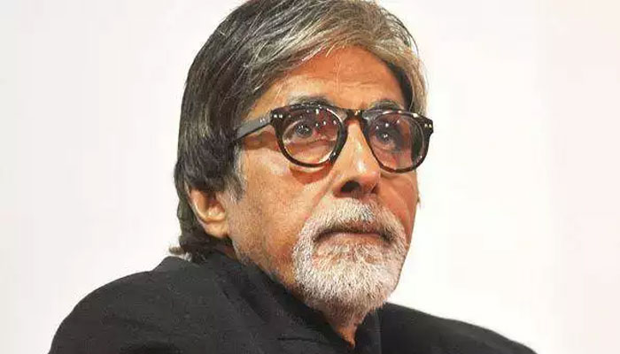 Amitabh Bachan shares a glimpse of his upcoming film Uunchai