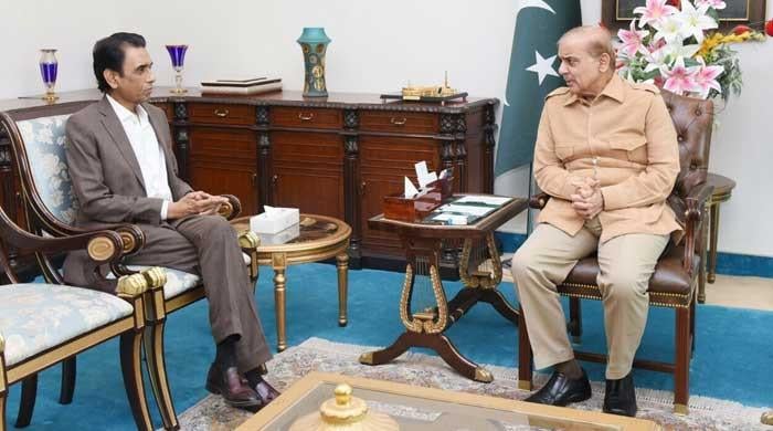MQM-P urges PM Shehbaz Sharif to play role in implementation of pact with PPP
