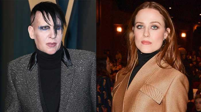 Johnny Depp fans' tactics being used by Marilyn Manson's admirers against Evan Rachel Wood