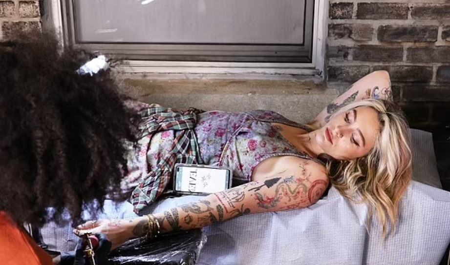 Paris Jackson puts on brave face as she gets new tattoo: pictures inside