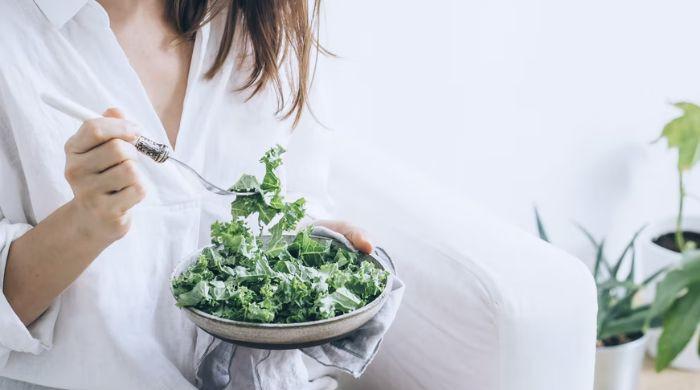 Vegetarian women more like to break a hip: study