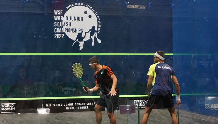 Hamza Khan plays a shot in his match against Egypt’s Mohammed Nasser. — Reporter