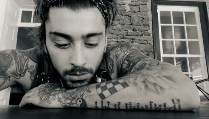 Zayn Malik surprises fans with solo rendition of One Direction’s ‘Night Changes’