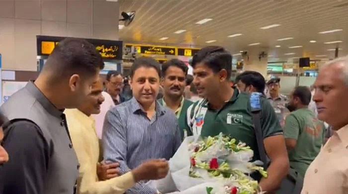 Star javelin thrower Arshad Nadeem arrives in Pakistan 