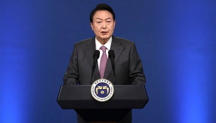 Korea Selatan menyerukan pembicaraan saat Korea Utara menguji coba rudal