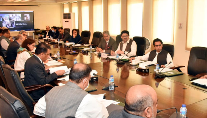 Finance Minister Miftah Ismail chairs a meeting of theEconomic Coordination Committee (ECC) in Islamabad, on August 19, 2022. — Radio Pakistan