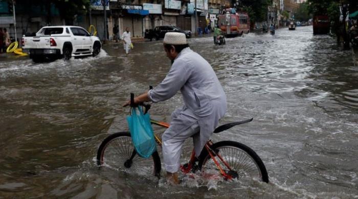 Heavy rain not likely in Karachi today