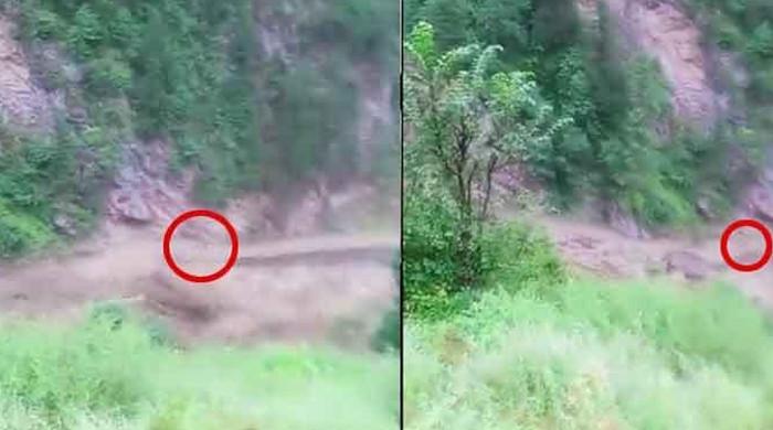 5 friends swept away after Neelum Valley's Ratti Gali lake overflows