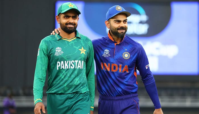 Pakistan cricket team captain Babar Azam (L) and former Indian skipper Virat Kohli. — ICC website