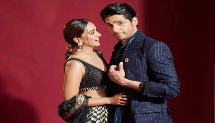 Sidharth Malhotra spotted with Kiara Advani at Karan Johars office