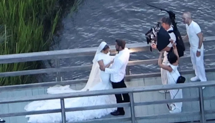 All About Jennifer Lopez, Ben Affleck’s ‘very romantic & classic’ Georgia wedding