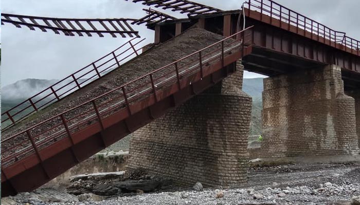 The rail bridge linking Quetta with the rest of Pakistan (between Hiroki-Dozan stations) has been damaged due to high flash floods leaving train operations suspended. — Twitter/File